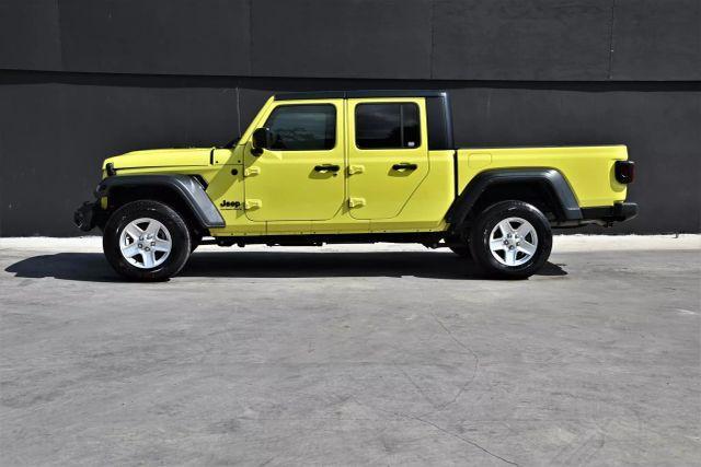 used 2023 Jeep Gladiator car, priced at $18,980