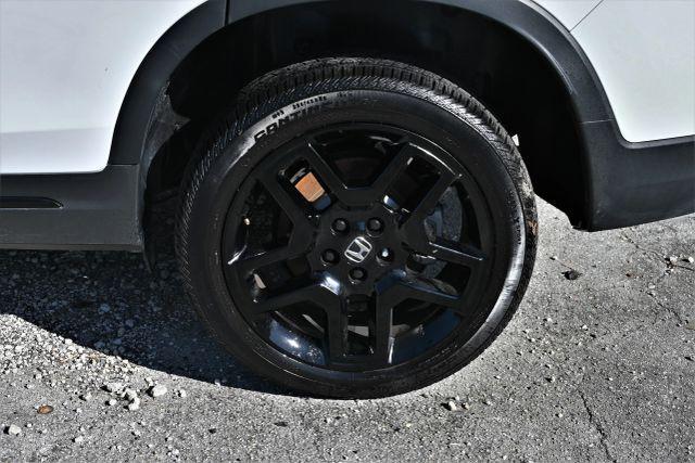 used 2025 Honda Passport car, priced at $18,980