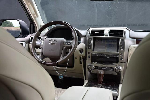 used 2019 Lexus GX 460 car, priced at $18,480