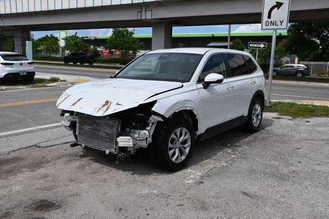 used 2025 Honda CR-V car, priced at $14,000