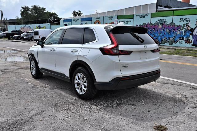 used 2025 Honda CR-V car, priced at $14,000