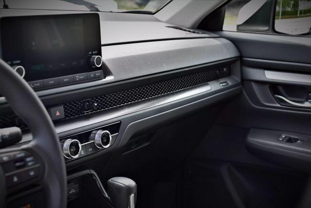 used 2025 Honda CR-V car, priced at $14,000