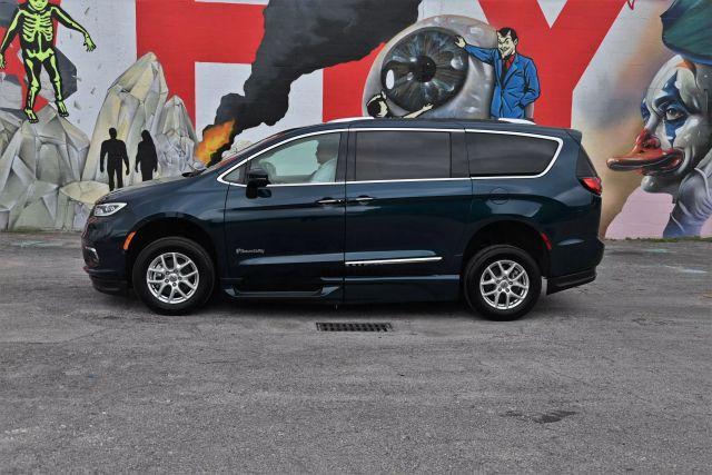 used 2021 Chrysler Pacifica car, priced at $29,980