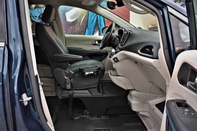 used 2021 Chrysler Pacifica car, priced at $29,980