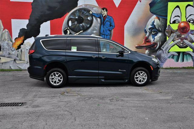 used 2021 Chrysler Pacifica car, priced at $29,980