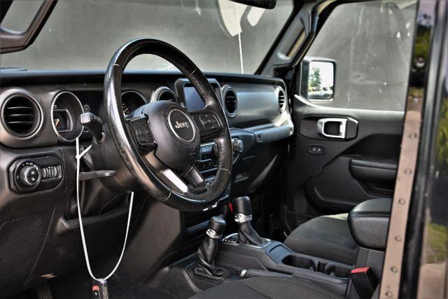 used 2022 Jeep Gladiator car, priced at $17,980
