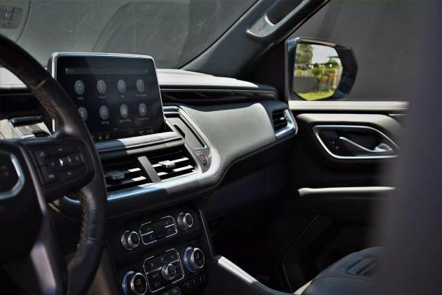 used 2021 GMC Yukon car, priced at $27,980