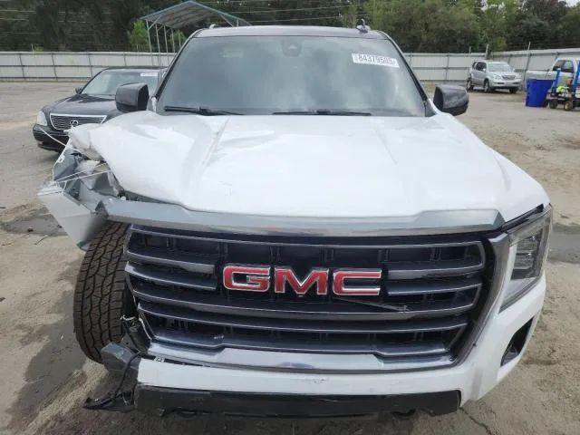 used 2022 GMC Yukon XL car, priced at $25,980