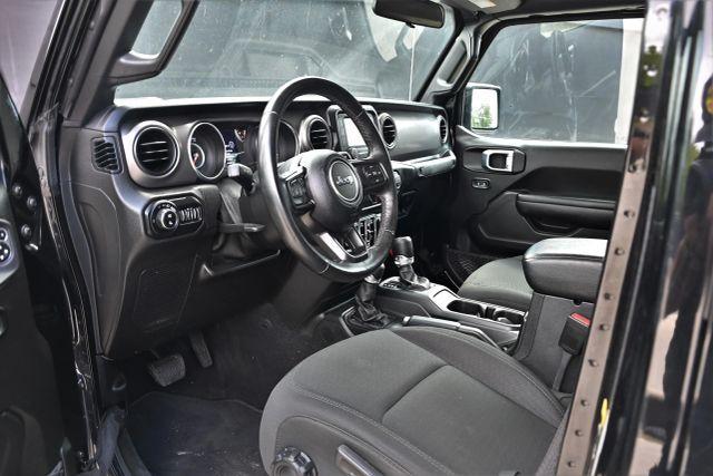 used 2021 Jeep Gladiator car, priced at $17,980