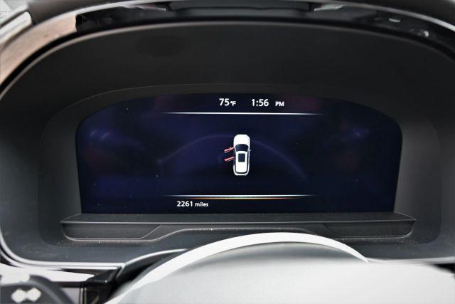 used 2025 INFINITI QX60 car, priced at $18,800