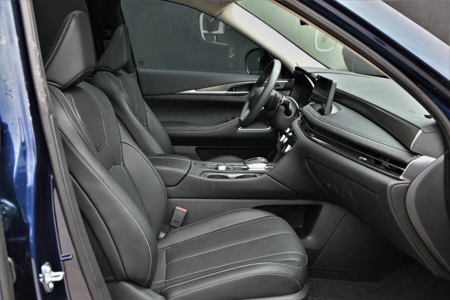 used 2025 INFINITI QX60 car, priced at $18,800