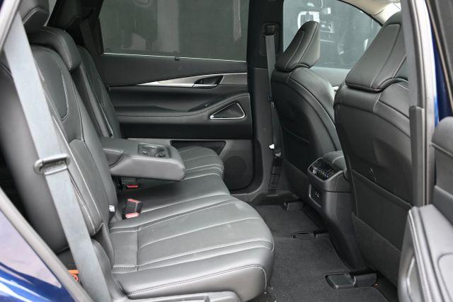 used 2025 INFINITI QX60 car, priced at $18,800