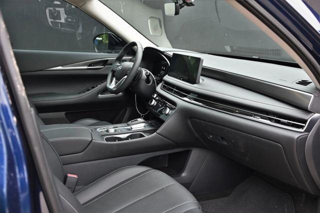 used 2025 INFINITI QX60 car, priced at $18,800