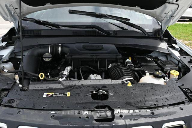 used 2024 Jeep Compass car, priced at $6,480