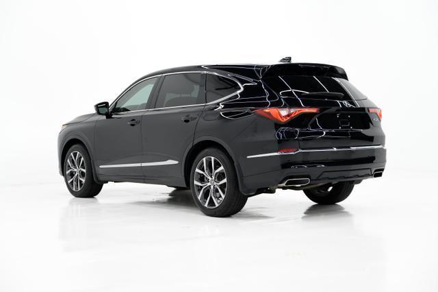 used 2023 Acura MDX car, priced at $27,950