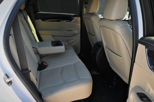 used 2018 Cadillac XT5 car, priced at $8,980