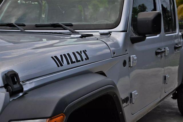 used 2023 Jeep Gladiator car, priced at $16,980