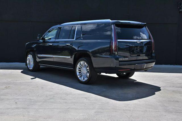 used 2020 Cadillac Escalade ESV car, priced at $17,980