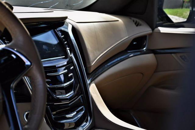 used 2020 Cadillac Escalade ESV car, priced at $17,980