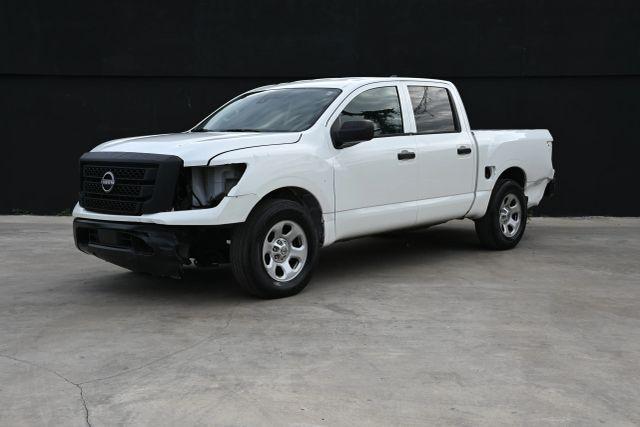 used 2023 Nissan Titan car, priced at $10,980