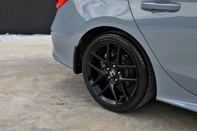 used 2023 Honda Civic Si car, priced at $17,980
