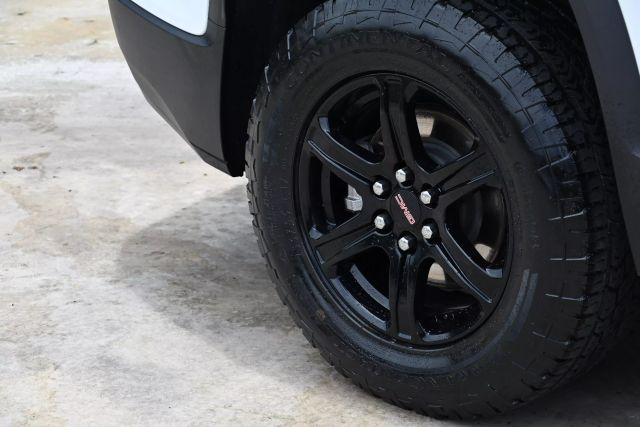 used 2021 GMC Acadia car, priced at $11,980