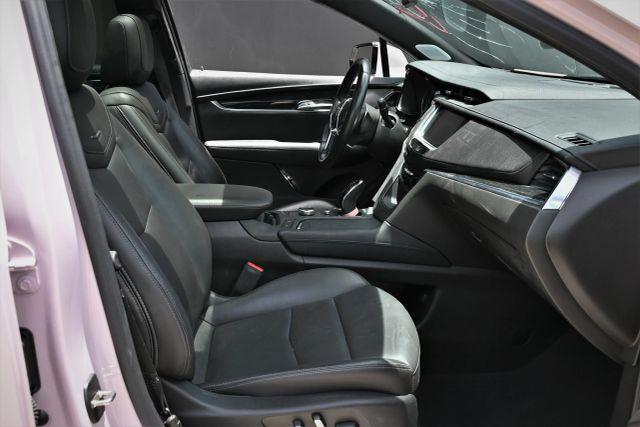 used 2023 Cadillac XT5 car, priced at $8,980