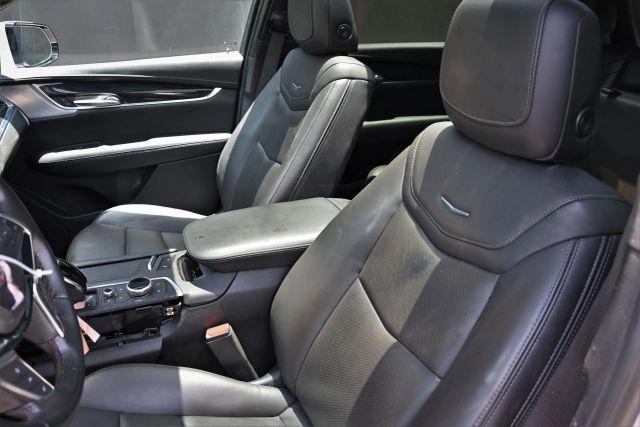 used 2023 Cadillac XT5 car, priced at $8,980