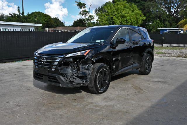 used 2025 Nissan Rogue car, priced at $13,980