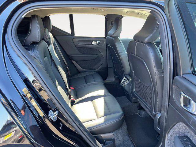 used 2024 Volvo XC40 car, priced at $31,998