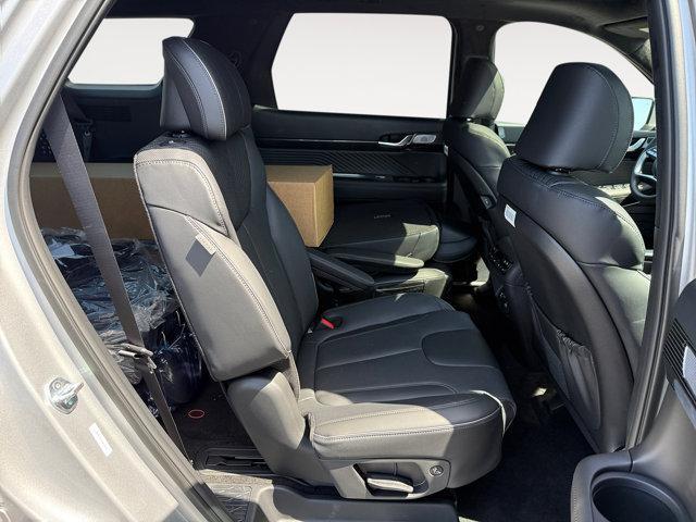 used 2025 Hyundai Palisade car, priced at $51,889