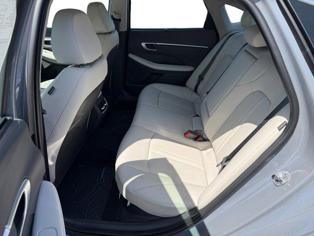 used 2025 Hyundai Sonata Hybrid car, priced at $38,889