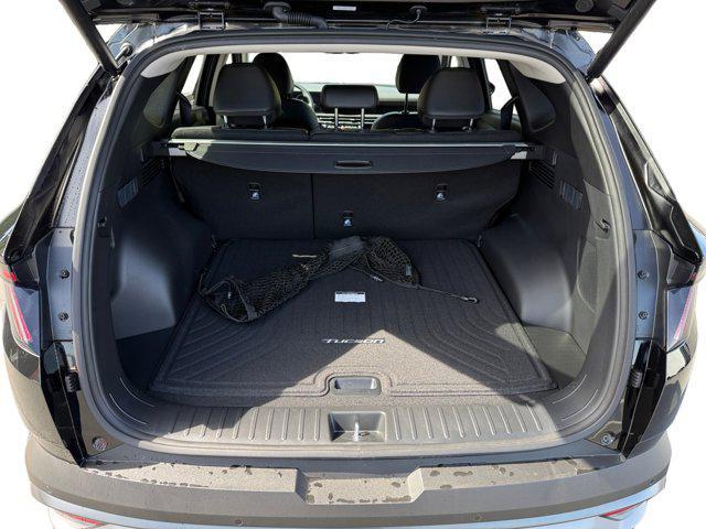 new 2025 Hyundai TUCSON Hybrid car, priced at $43,375