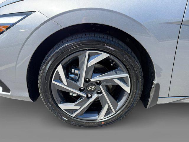new 2025 Hyundai Elantra car, priced at $30,655