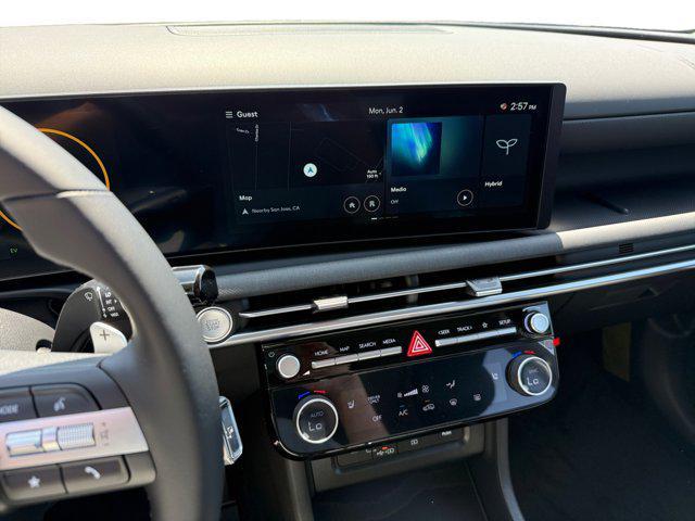new 2025 Hyundai TUCSON Hybrid car, priced at $38,055