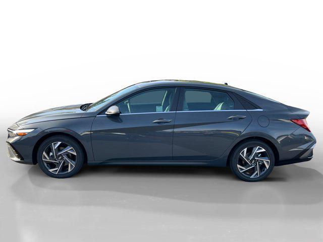 new 2025 Hyundai Elantra car, priced at $30,585