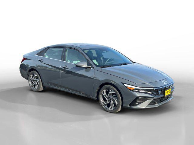 new 2025 Hyundai Elantra car, priced at $30,585