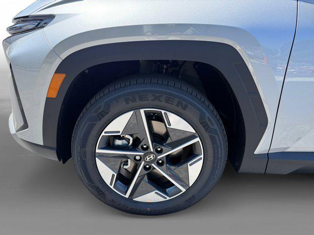 new 2025 Hyundai TUCSON Hybrid car, priced at $38,425