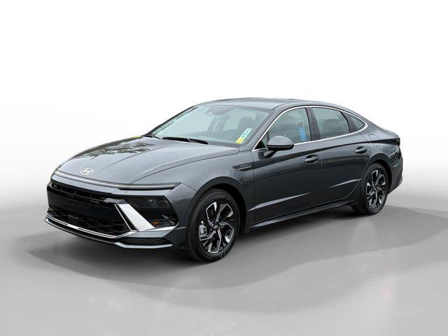 used 2025 Hyundai Sonata car, priced at $26,991