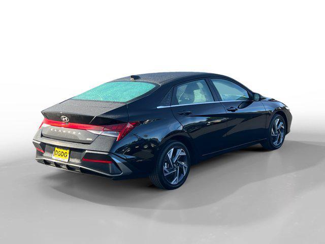 new 2025 Hyundai Elantra car, priced at $30,595