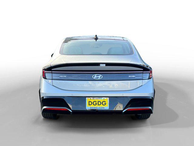 new 2025 Hyundai Sonata Hybrid car, priced at $38,670