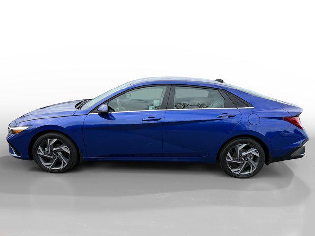 new 2025 Hyundai Elantra car, priced at $30,640