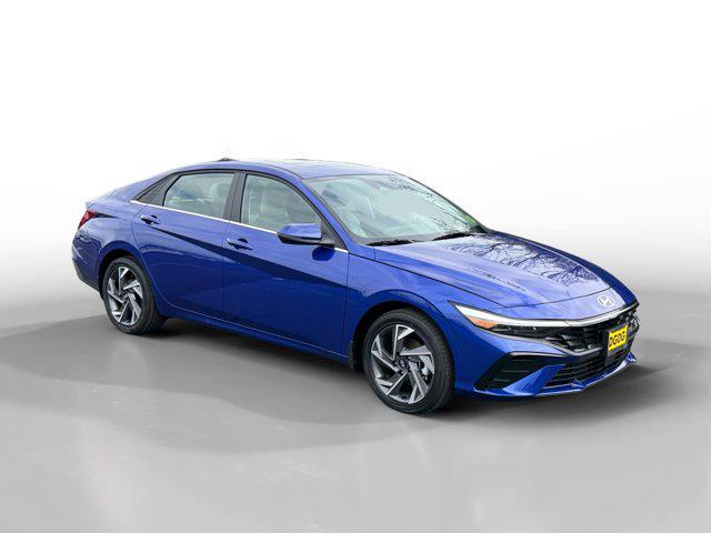 new 2025 Hyundai Elantra car, priced at $30,640