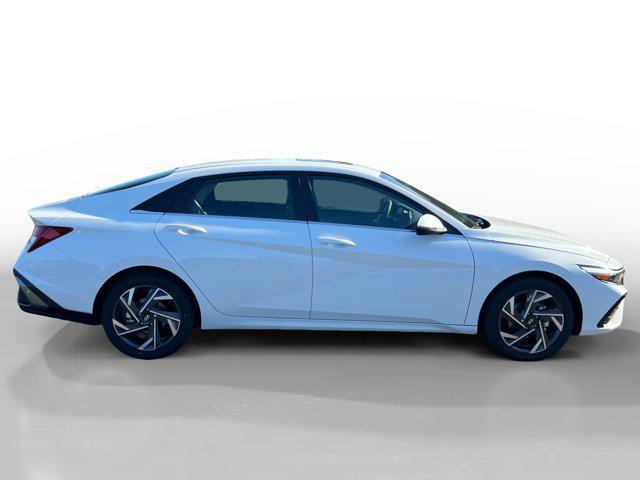 new 2025 Hyundai Elantra car, priced at $31,155