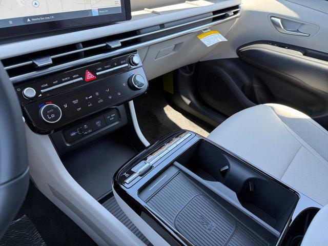new 2025 Hyundai TUCSON Hybrid car, priced at $38,560