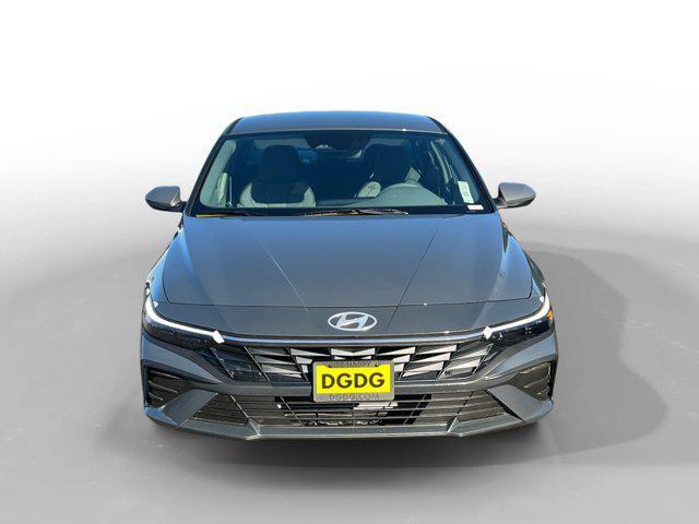 new 2025 Hyundai Elantra car, priced at $23,085