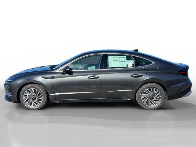 new 2025 Hyundai Sonata Hybrid car, priced at $32,760