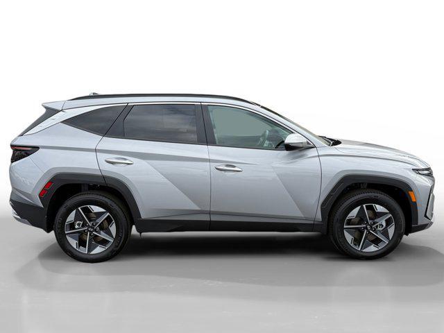 new 2025 Hyundai TUCSON Hybrid car, priced at $38,560