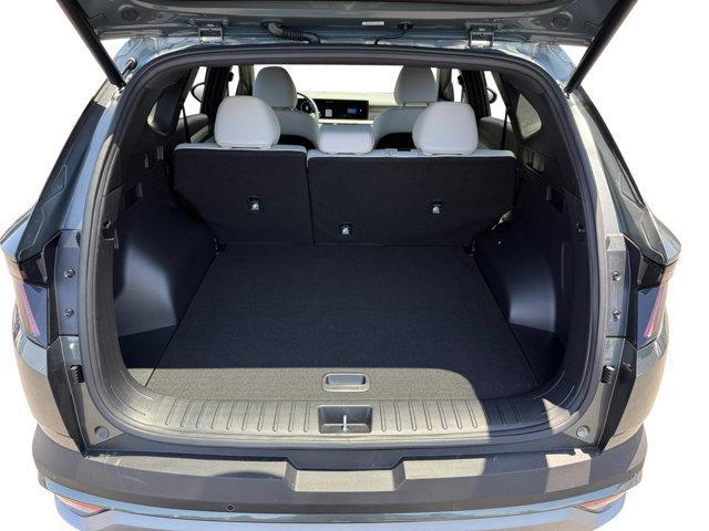 used 2025 Hyundai TUCSON Hybrid car, priced at $38,889