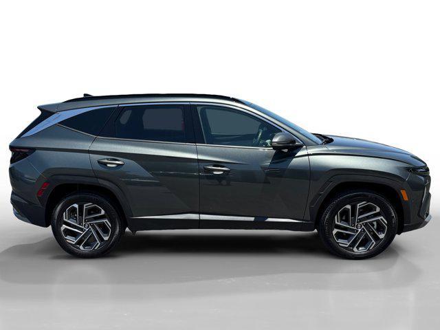 used 2025 Hyundai TUCSON Hybrid car, priced at $38,889